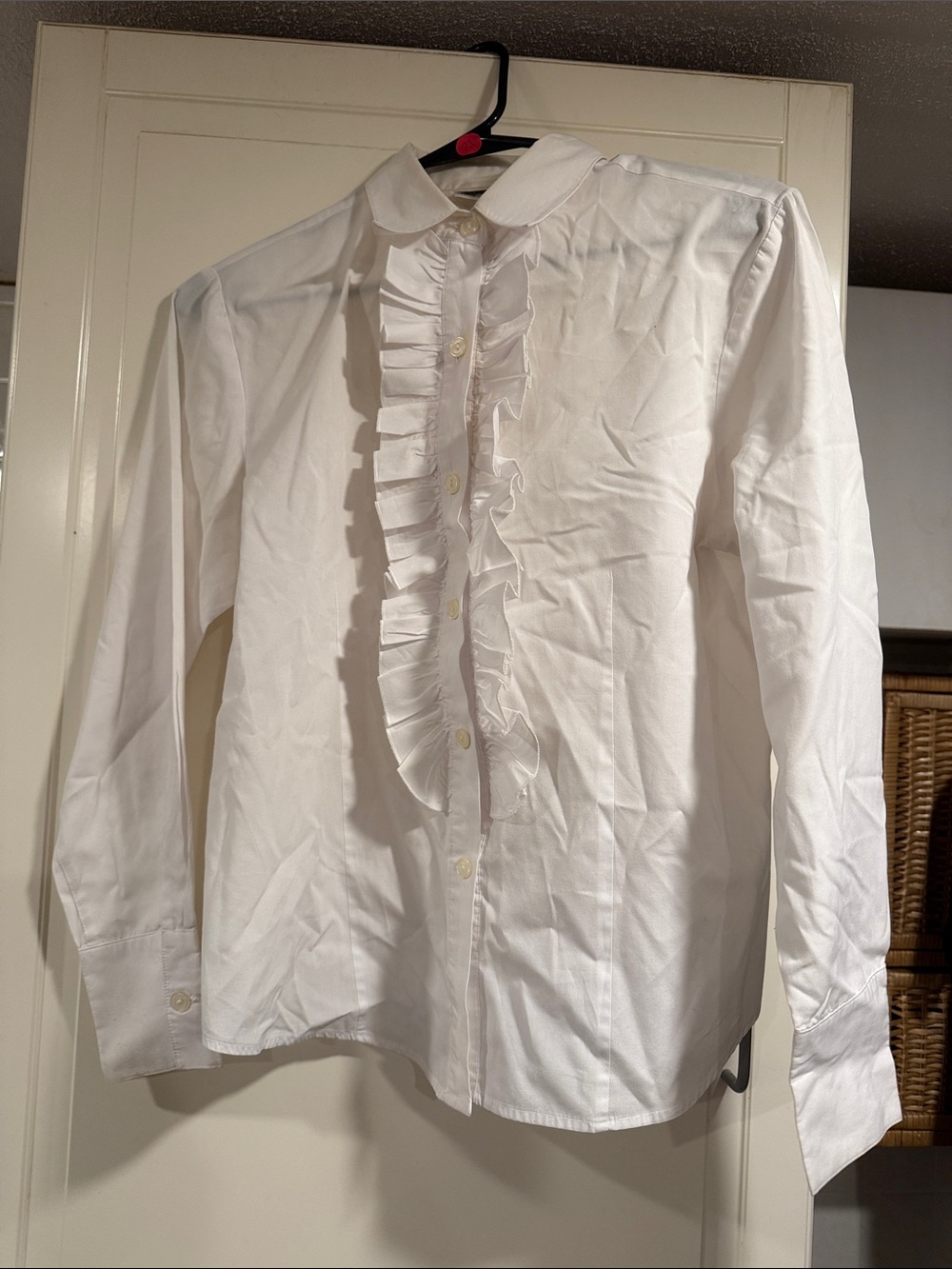 Stephanie parks Classic White Ruffled Front Shirt size small 8:3